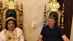 Regina magiei albe din România Maria Campina critică conturile de Facebook false care îi aduc prejudicii de imagine