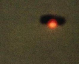 O minge de lumină la Ouro Fino, Brazilia