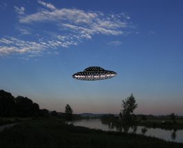 OZN translucid imens