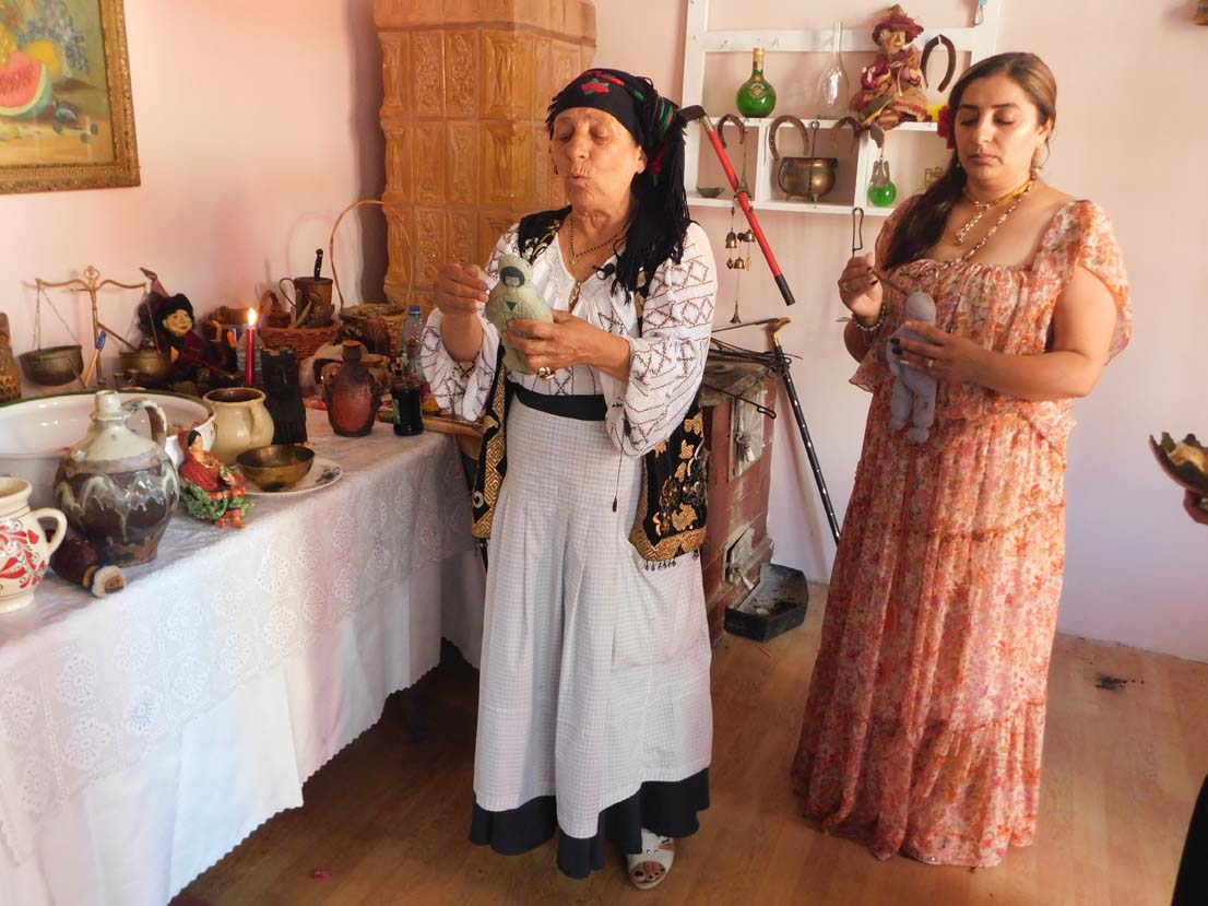 Vrăjitoarele din București au filmat pentru tv Moscova, într-o emisiune adresată unui public de peste 200 de milioane de telespectatori!